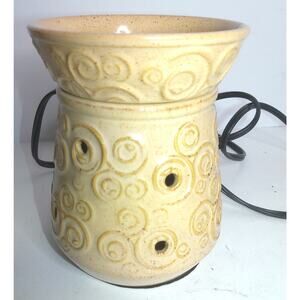 Scentsy Wax Electric Candle Warmer Angora Tan Swirls-Scrolls Pattern Ceramic